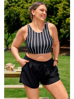Schwarzes gestreiftes Plus-Size-Bikini-Oberteil mit Crossback und Boyshorts im zeitlosen Design