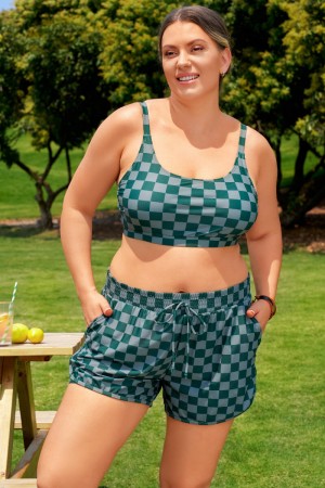 Grünes kariertes Plus-Size-Bikini-Oberteil mit verstellbaren Trägern und Boyshorts im schicken Design