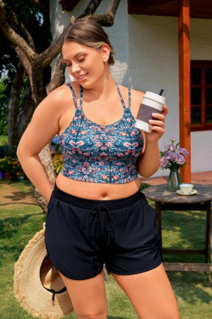 Blumen-Plus-Size-Bikini-Oberteil mit Spaghettiträgern und Crossback sowie Boyshorts im schicken Design